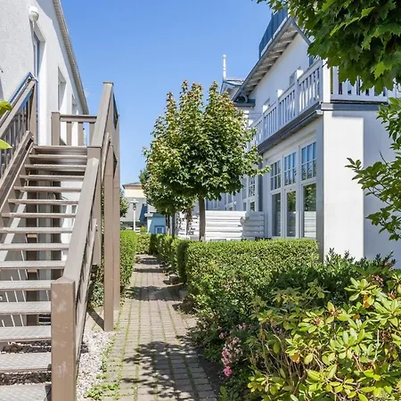 Strandstrasse 16 14 *